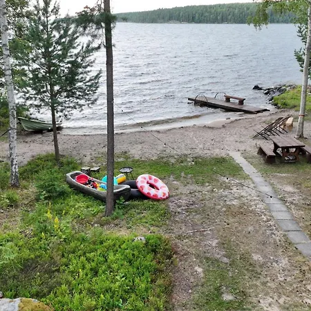 Kesaemoekki Korpilahdella, Paeijaenteen Rannalla Ювяскюля