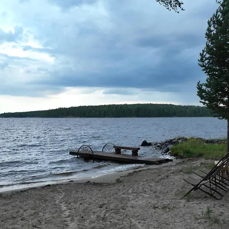 Шале Kesaemoekki Korpilahdella, Paeijaenteen Rannalla