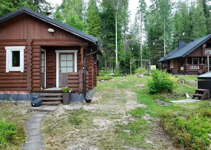 Kesaemoekki Korpilahdella, Paeijaenteen Rannalla Chalet